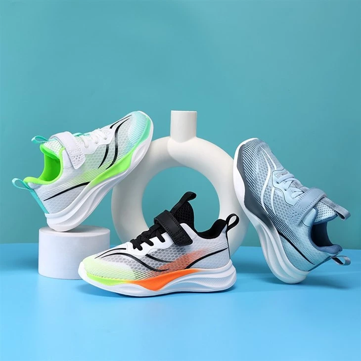 Children's Lightweight Mesh Running Sneakers suppliers